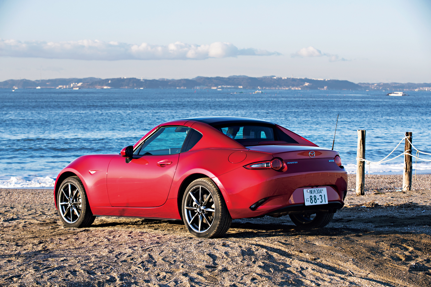 21世紀初頭のベスト カー決定 もっとも記憶に残ったクルマはどれだ 第2位マツダ ロードスター Engine エンジン クルマ 時計 ファッション 男のライフスタイルメディア