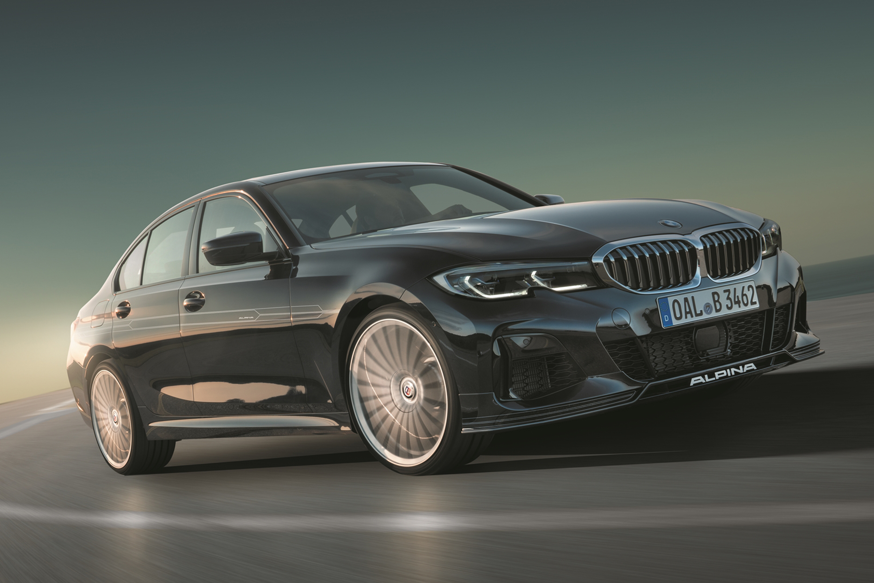 違いがわかる大人のbmw 新型アルピナb3が販売開始 Engine エンジン クルマ 時計 ファッション 男のライフスタイルメディア